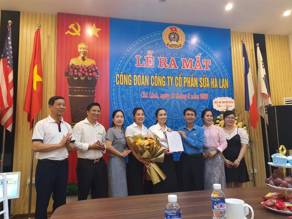 Liên đoàn Lao động thành phố Chí Linh ra mắt công đoàn cơ sở Công ty CP Sữa Hà Lan